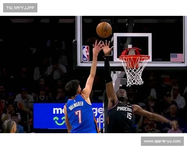 布克连续命中中距离，太阳第三节反超热火